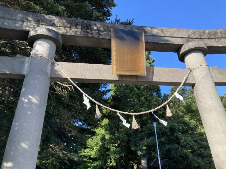 猿賀神社の鳥居